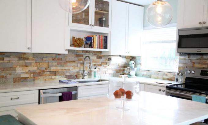 Gold Ledgerstone on a Backsplash